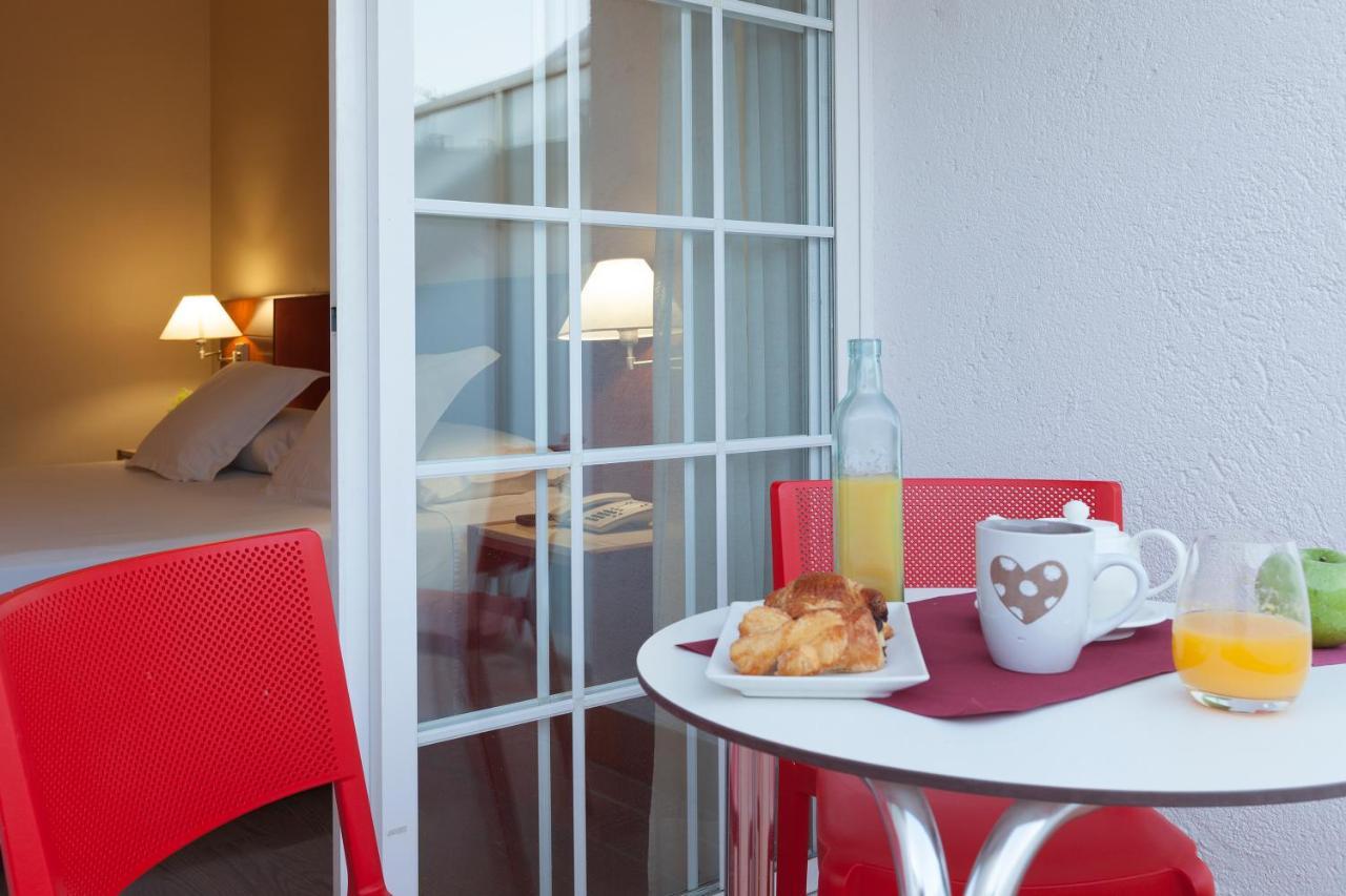 Hotel Urh Ciutat De Mataró Zewnętrze zdjęcie